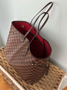 LOUIS VUITTON | Damier Ebene | Neverfull GM | Red Interior Lining